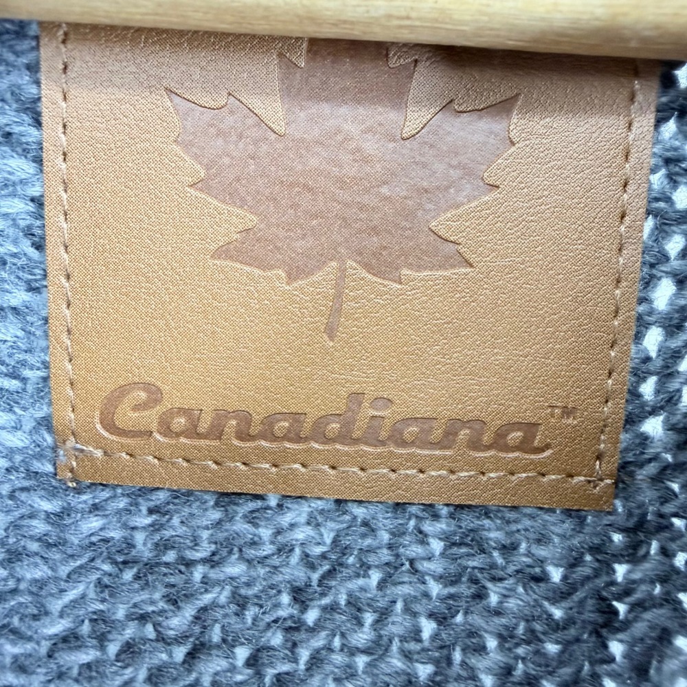 Canadiana Mens Full Zip Cardigan Sweater Gray Moose Maple Leaf Shawl Neck Small - Picture 3 of 5